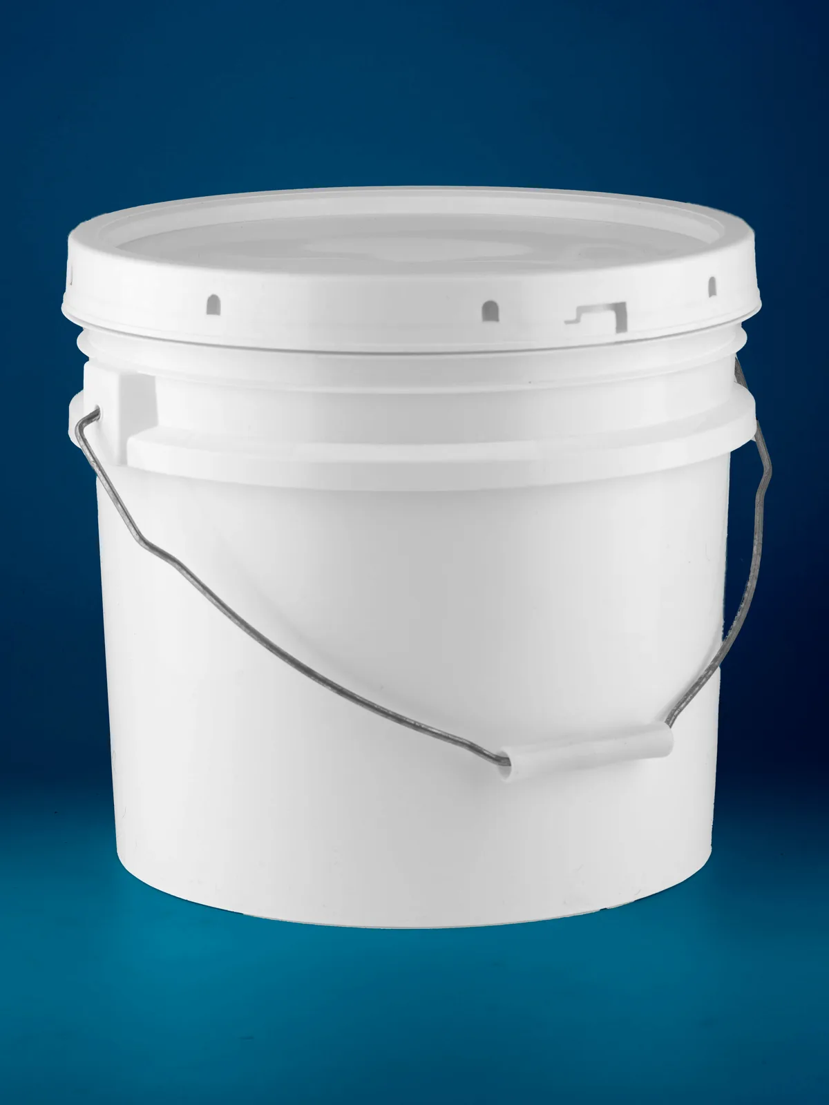 Bucket 15 L
